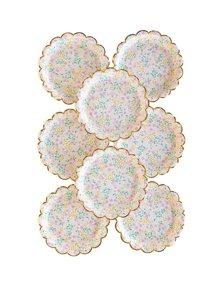 Ditsy Floral Round Scallop Plates – 7