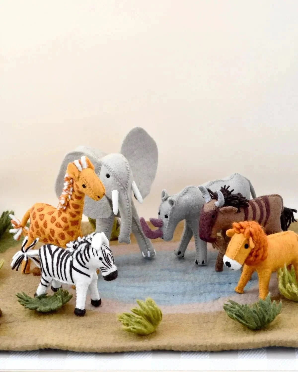 Felt Safari Animals Set – 6 Handmade Wool Felt Toys - Waydiy