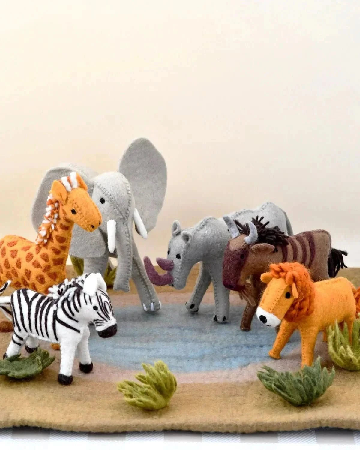 Felt Safari Animals Set – 6 Handmade Wool Felt Toys - Waydiy