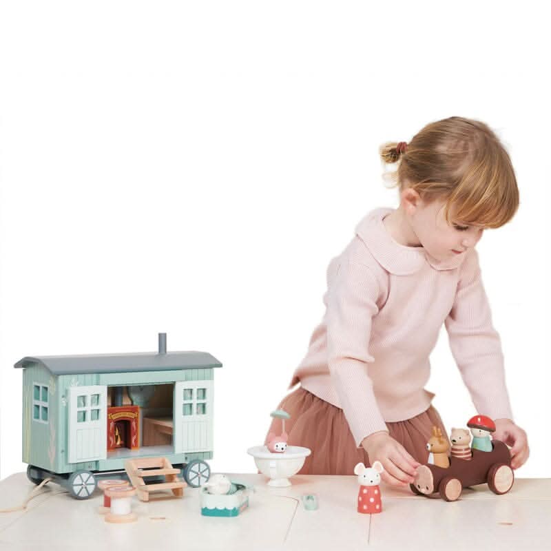 Wooden Shepherd’s Hut Playset – 27cm - Waydiy